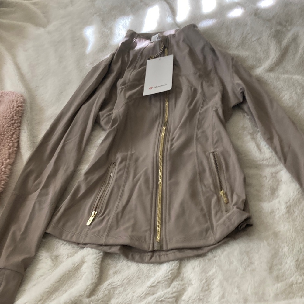 Women's Taupe Jacket